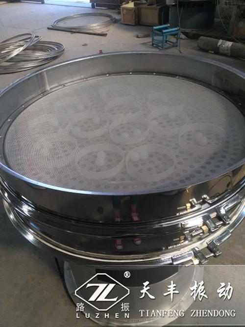 振動篩篩網(wǎng)總是震裂該如何解決？